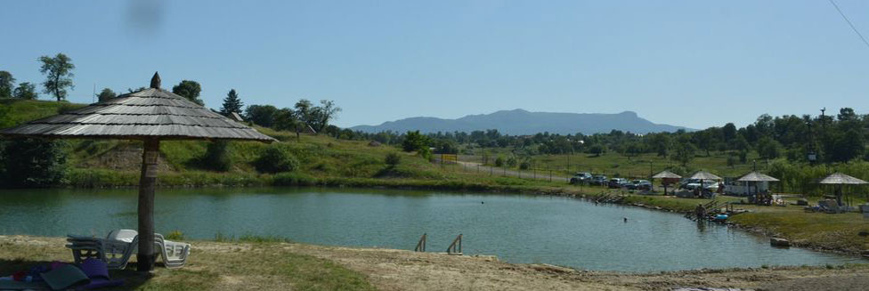 Loc de campare pentru rulote - Lacul Batran